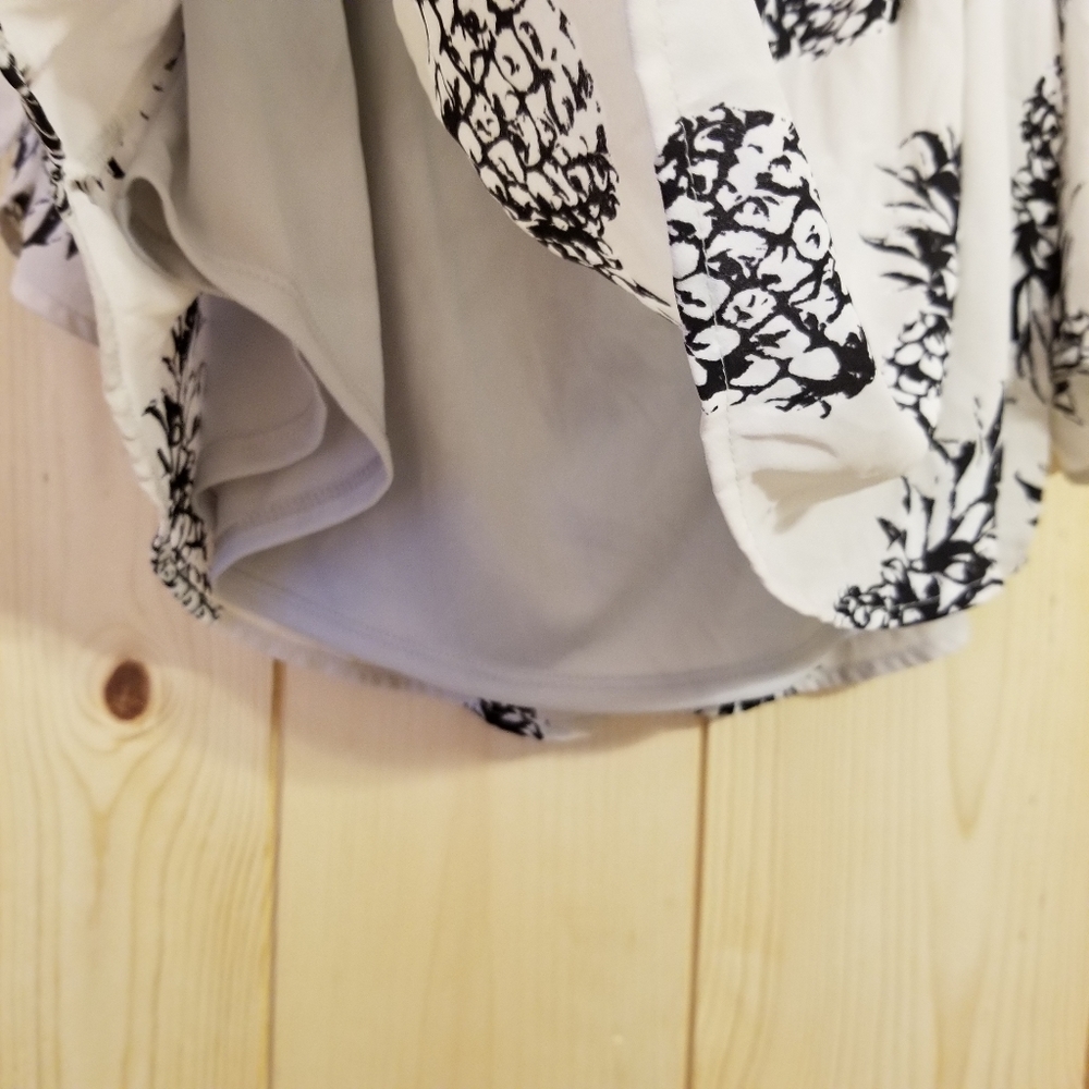 Almost Pink Boutique Flowy Crop Top - Picture 6 of 6